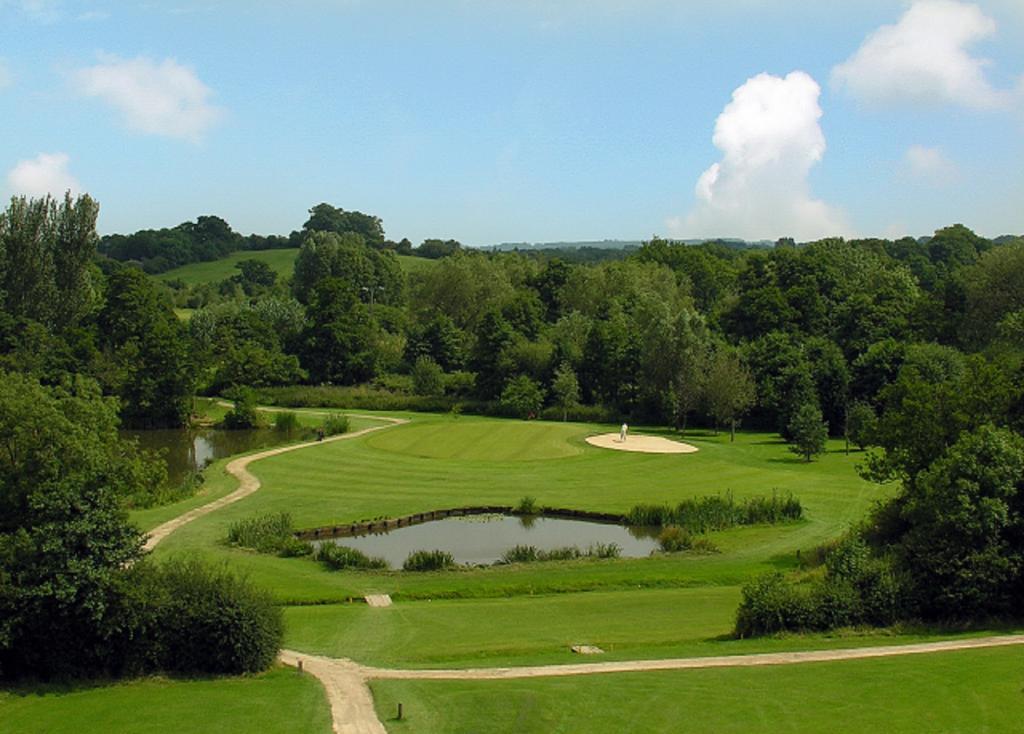 Abbey Hotel Golf & Spa Redditch Exterior photo